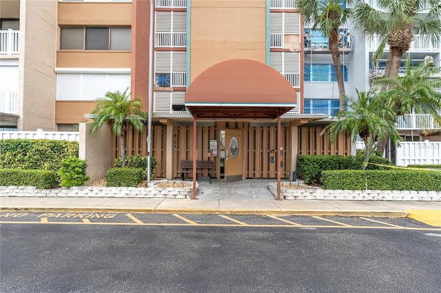 500 Treasure Island Cswy Unit 406, Treasure Island, FL 33706 - view of building exterior