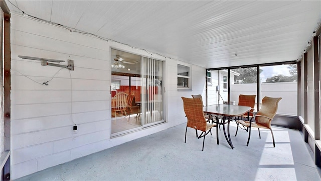 view of sunroom / solarium