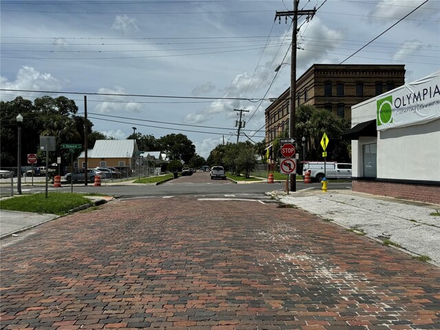 2103 N Howard Ave, Tampa, FL 33607 - photo 11