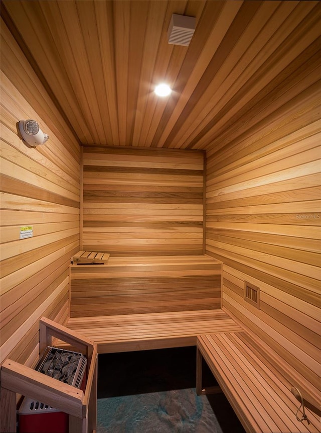 view of sauna / steam room