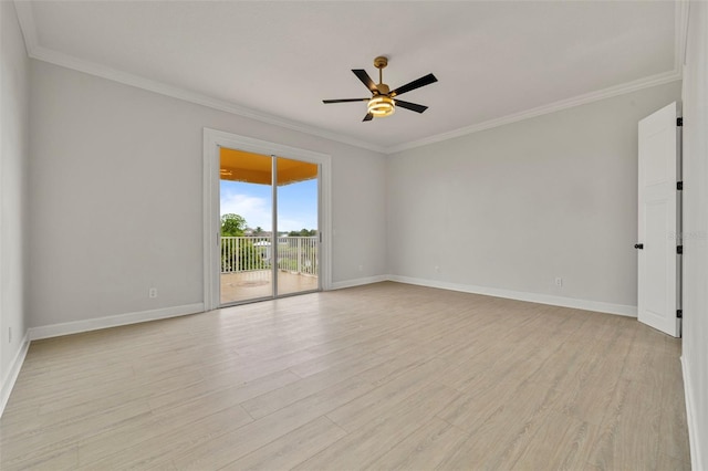 empty room with light hardwood / wood-style flooring, ceiling fan, and crown molding