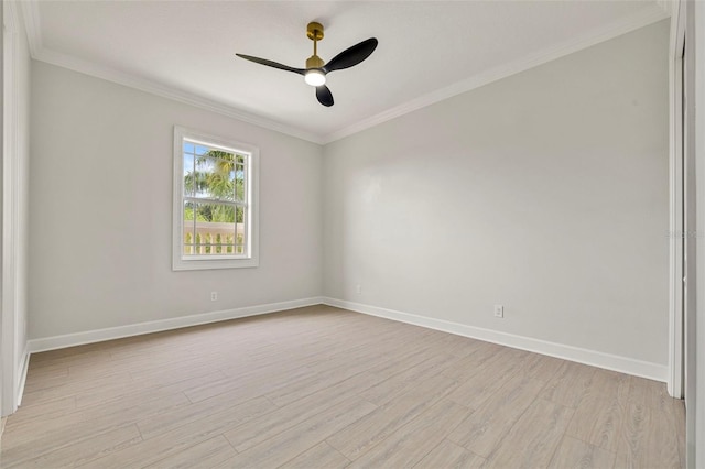 unfurnished room featuring light wood-type flooring, ceiling fan, and ornamental molding