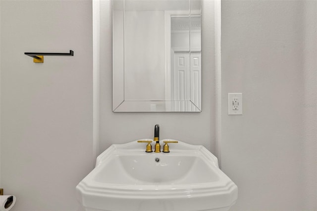 1233 Acappella Ln, Apollo Beach, FL 33572 - bathroom with a sink