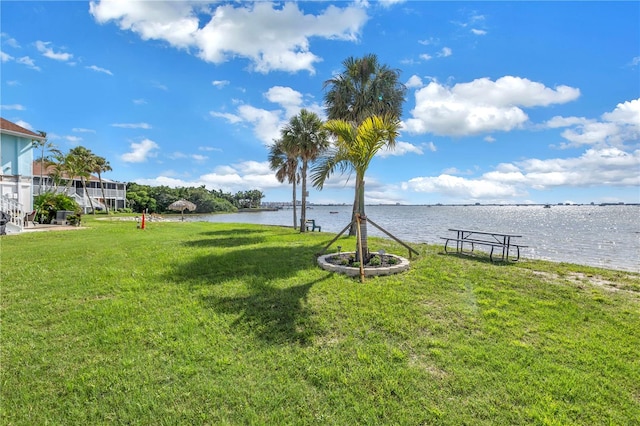 view of yard with a water view