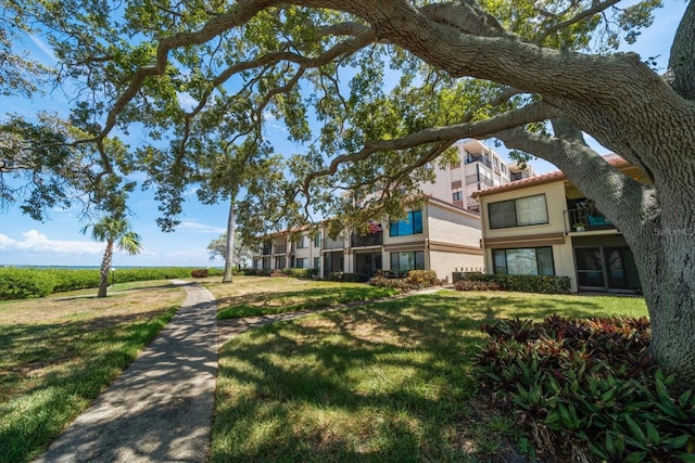 exterior space featuring a front yard