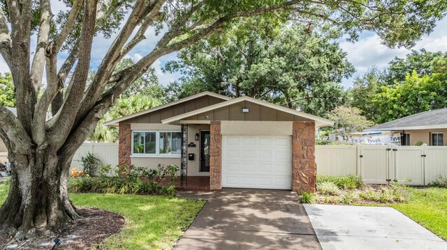 205 SE Monroe Cir N, Saint Petersburg, FL 33703 - photo 25