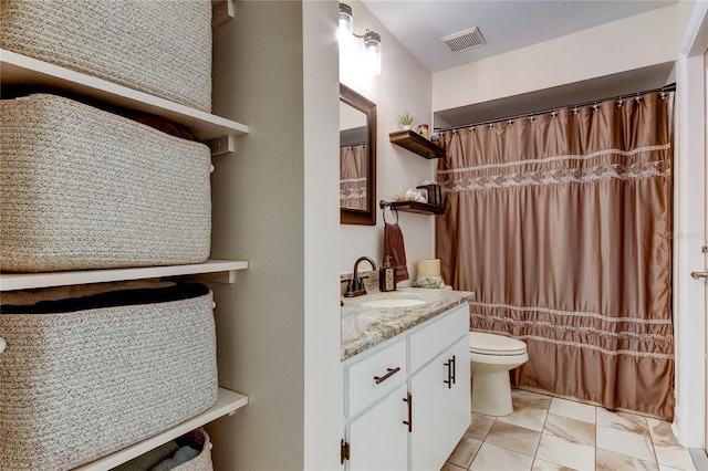 full bath featuring visible vents, toilet, and vanity