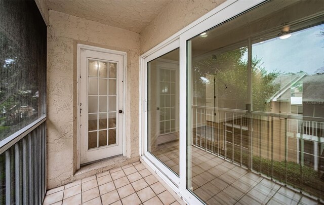 balcony with a sunroom