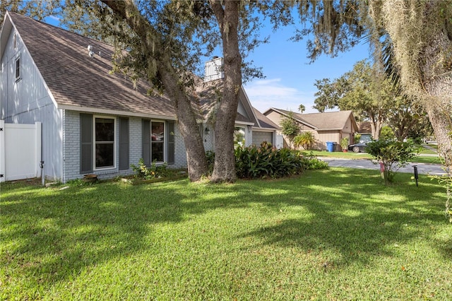 view of front of home with a front yard