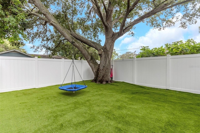 7331/2 New Jersey St, Clearwater, FL 33756 - view of yard featuring a fenced backyard