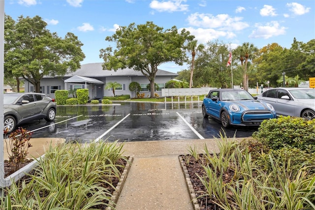 10800 US Highway 19 N Unit 112, Pinellas Park, FL 33782 - view of uncovered parking lot