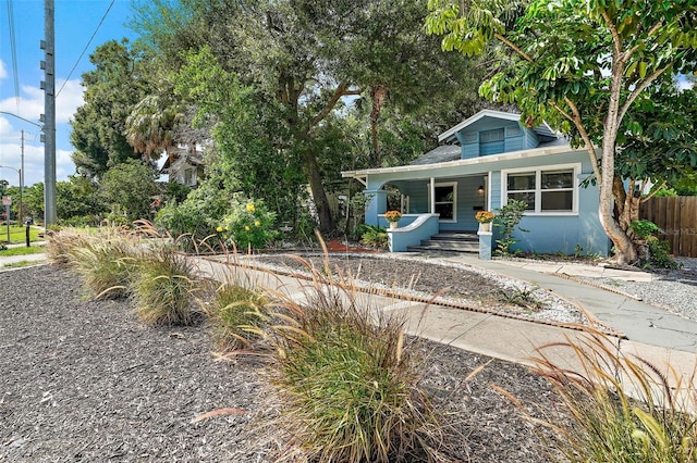 view of front of property with covered porch