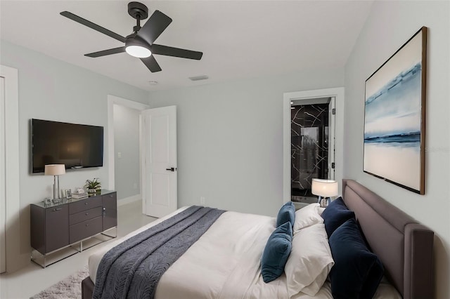 bedroom with ceiling fan