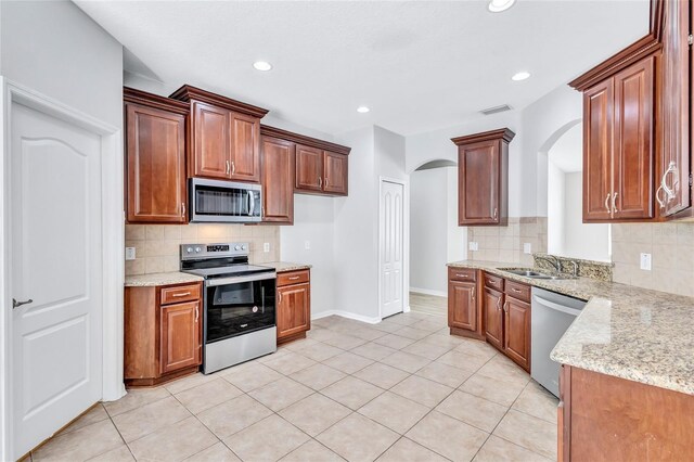 7806 Grasmere Dr, Land O Lakes, FL 34637 - photo 5