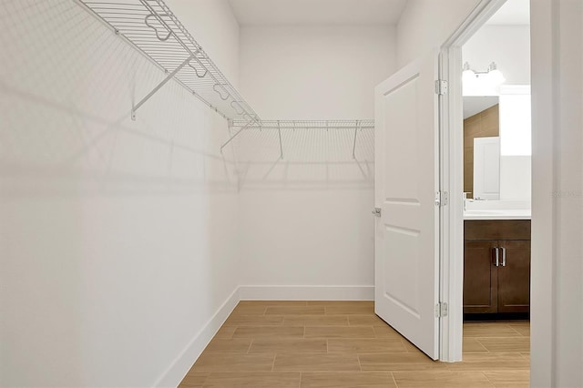 view of spacious closet