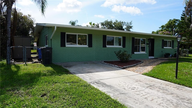 5805 Oxford Dr, Tampa, FL 33615 - photo 2
