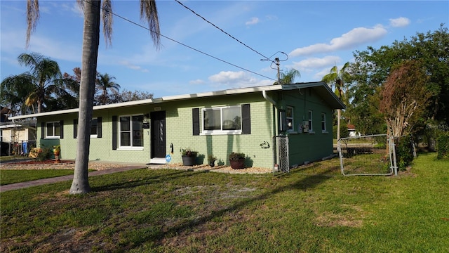 5805 Oxford Dr, Tampa, FL 33615 - photo 3