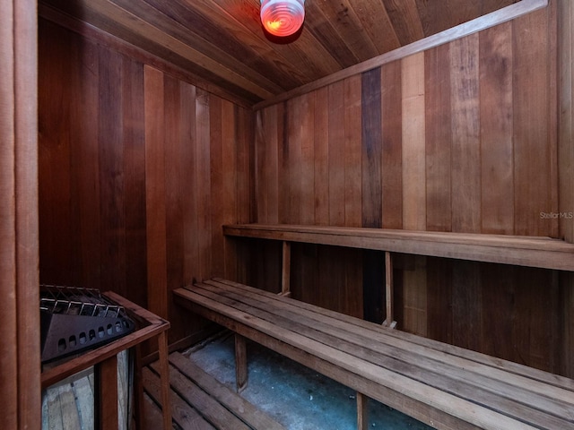 view of sauna / steam room