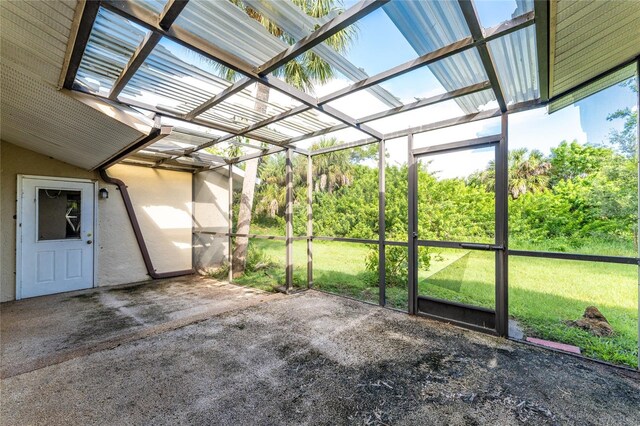 view of unfurnished sunroom