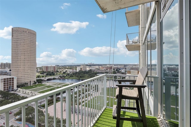 777 N Ashley Dr Unit 1606, Tampa, FL 33602 - balcony featuring a water view and a city view