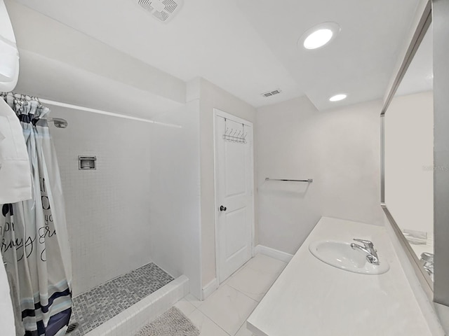 bathroom with vanity and a shower with curtain