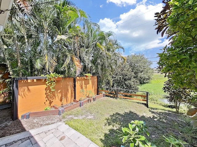 1385 Embassy Dr, Clearwater, FL 33764 - photo 40
