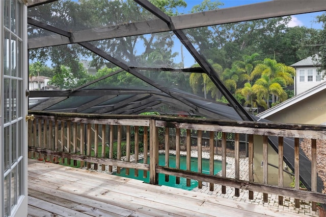 deck with a lanai