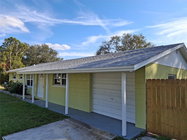 exterior space featuring a lawn