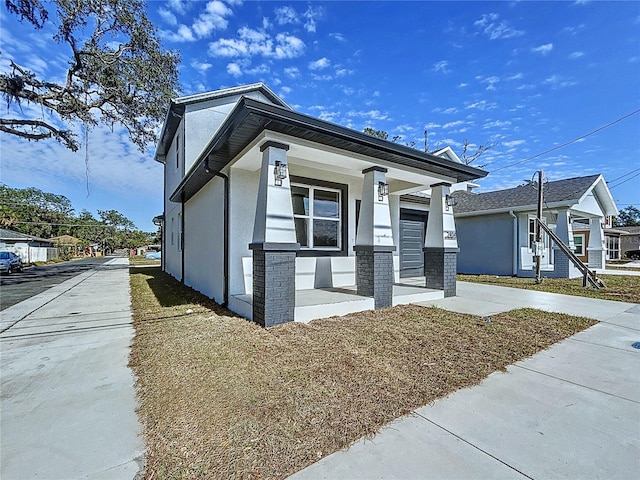 view of front of home featuring a porch