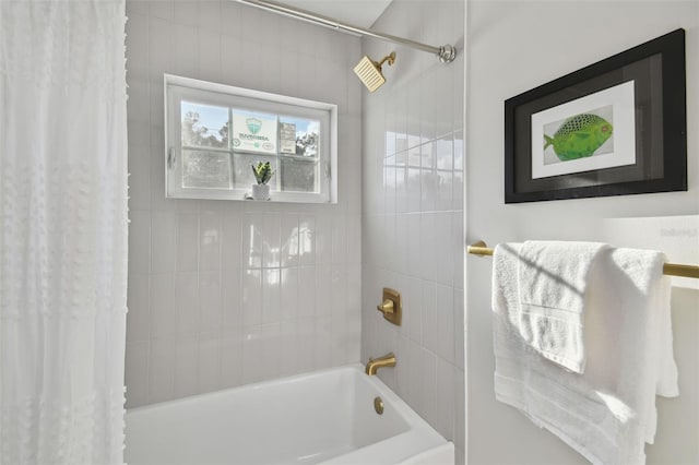 bathroom featuring shower / bathtub combination with curtain