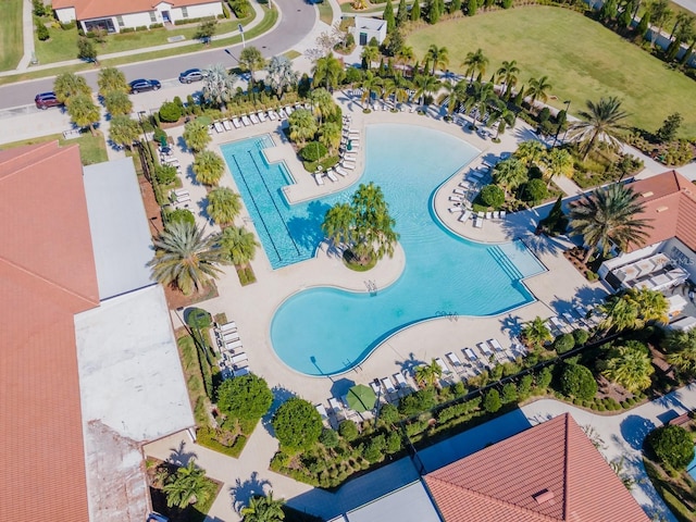 16850 Whisper Elm St, Wimauma, FL 33598 - bird's eye view of a pool