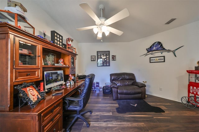 office area with dark wood-type flooring and ceiling fan