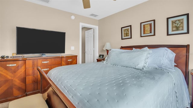 bedroom featuring ceiling fan