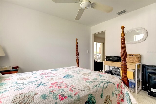 bedroom featuring ceiling fan