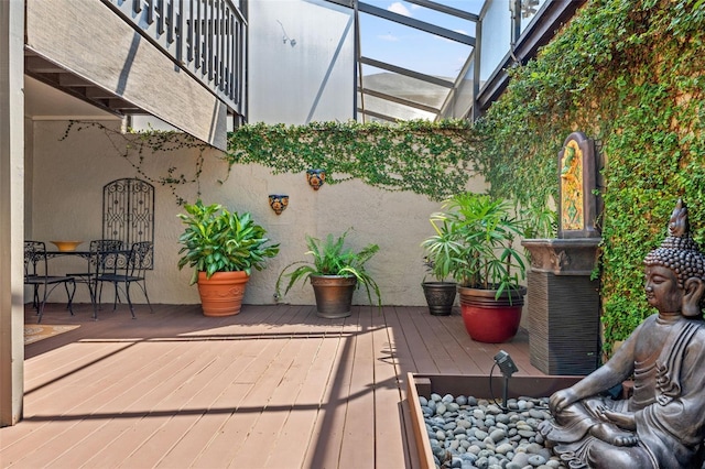 5313 Bayshore Blvd Unit 5313, Tampa, FL 33611 - wooden terrace featuring outdoor dining area