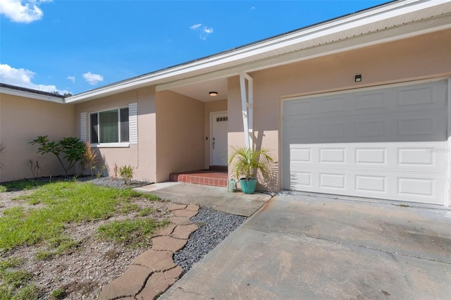 property entrance featuring a garage