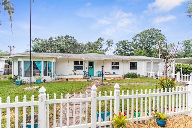 ranch-style house featuring a porch