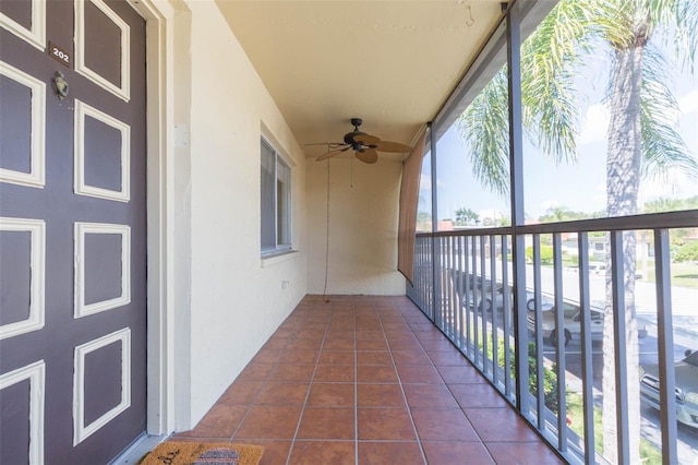 balcony featuring ceiling fan