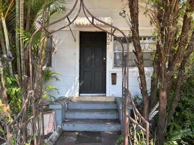 2001 15th Ave S, Saint Petersburg, FL 33712 - photo 1