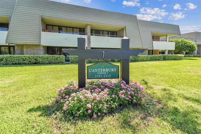 36750 US Highway 19 N Unit 04308, Palm Harbor, FL 34684 - community / neighborhood sign featuring a lawn