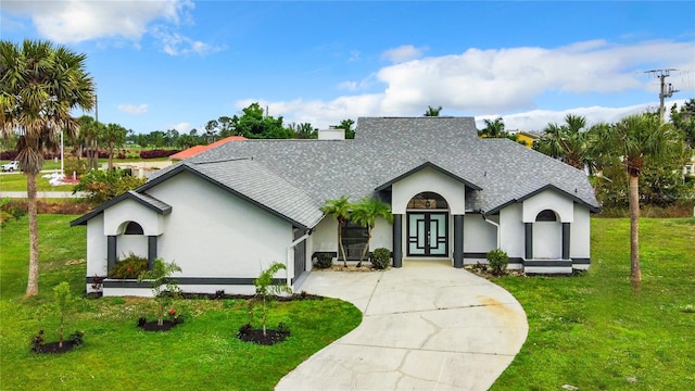 view of front of house with a front yard