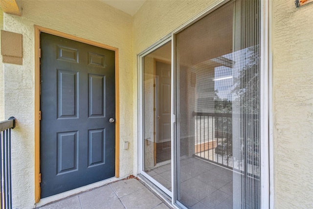 5608 Pinnacle Heights Cir Unit 305, Tampa, FL 33624 - view of entrance to property