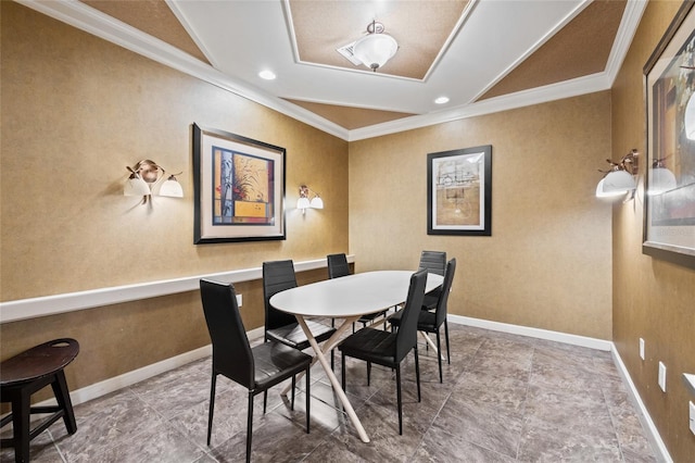 dining room with crown molding