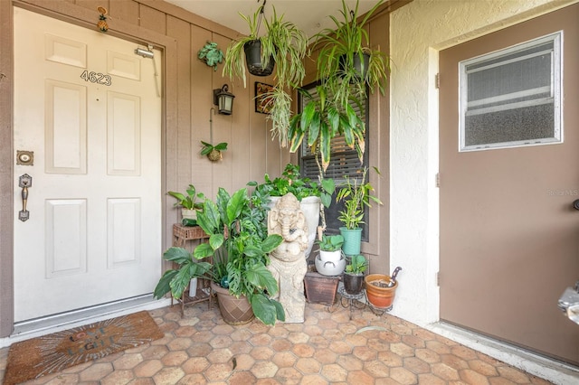 view of doorway to property