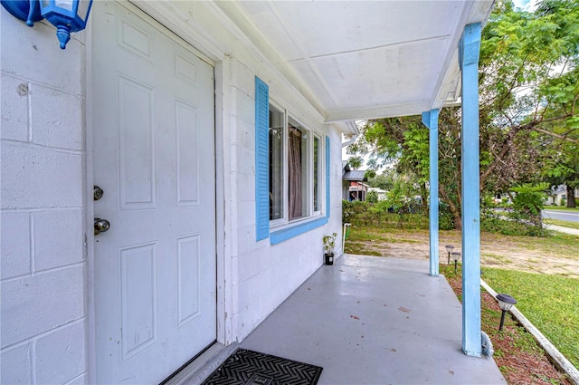 view of entrance to property