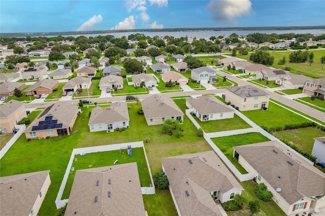 6048 Forest Ridge Ln, Winter Haven, FL 33881 - aerial view of residential area featuring a large body of water