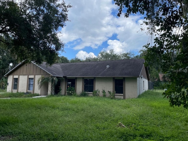 8602 Stoner Rd, Riverview, FL 33569 - ranch-style home with roof with shingles