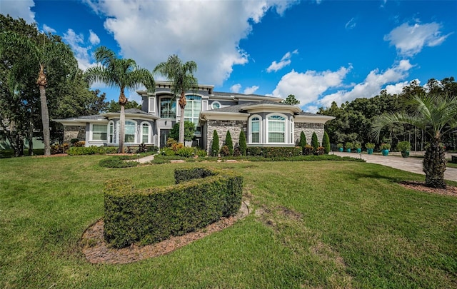 view of front of house with a front yard