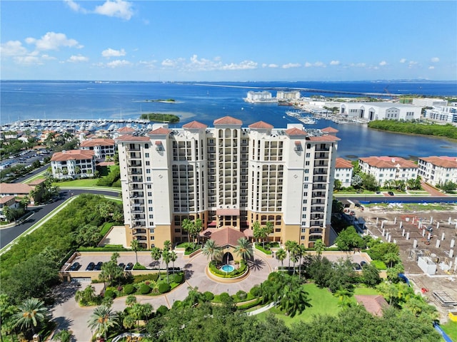 bird's eye view with a water view