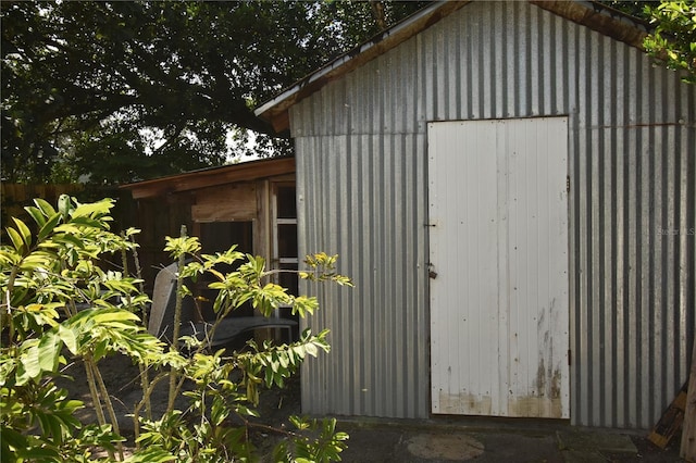 view of outdoor structure